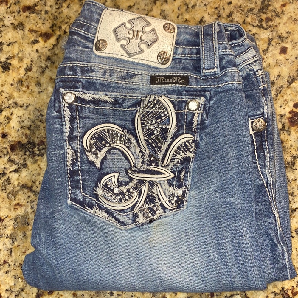 Used, Miss me jeans, size 28 relaxed, boot cut
